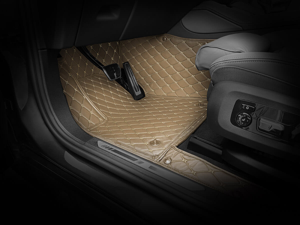 3D автоковрики из экокожи в бежевом цвете